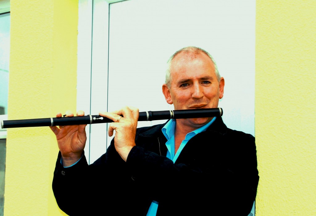 marcas-o-murchu-flute-player